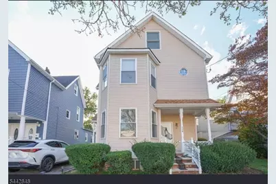 558 Lafayette Ave #1, Hawthorne, NJ 07506 - Photo 1