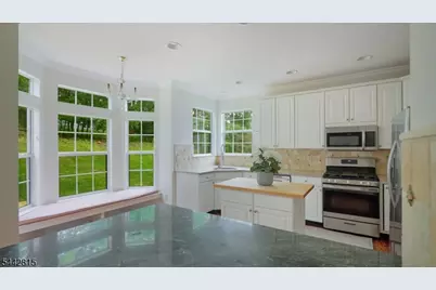 184 Smoke Rise Rd, Bernards Township, NJ 07920 - Photo 13