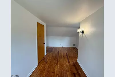 585 Mountainview Dr, North Plainfield, NJ 07063 - Photo 25