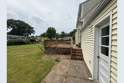 585 Mountainview Dr, North Plainfield, NJ 07063 - Photo 33