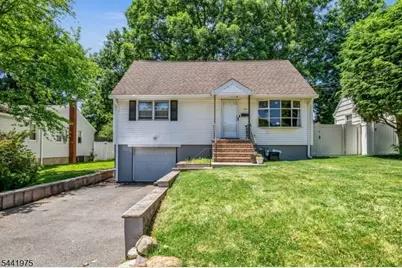 101 Pinecrest Ter, Wayne, NJ 07470 - Photo 1