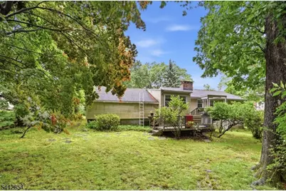 51 Crystal Ave, West Orange Township, NJ 07052 - Photo 5