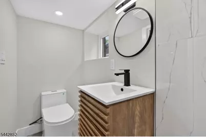44 Breckenridge Ter, Irvington, NJ 07111 - Photo 37