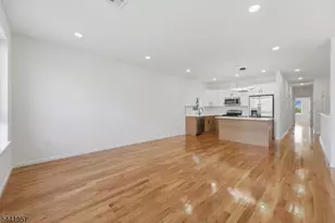 26 Parkhurst St, Newark, NJ 07114 - Photo 19