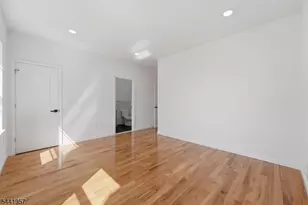 26 Parkhurst St, Newark, NJ 07114 - Photo 13