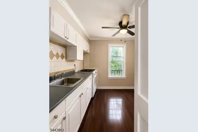 495 Main St #D3, Chatham, NJ 07928 - Photo 5