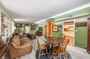 3 Union St, Franklin Township, NJ 08528 - Photo 7