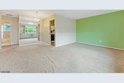 25 River Rd #27, Nutley Twp., NJ 07110 - Photo 3