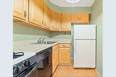25 River Rd #27, Nutley Twp., NJ 07110 - Photo 9