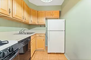 25 River Rd, Nutley Twp., NJ 07110 - Photo 9