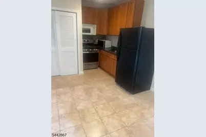 331 Watson Ave, Perth Amboy, NJ 08861 - Photo 5