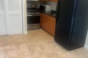 331 Watson Ave, Perth Amboy, NJ 08861 - Photo 5