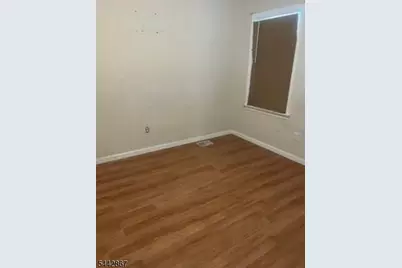 331 Watson Ave, Perth Amboy, NJ 08861 - Photo 9