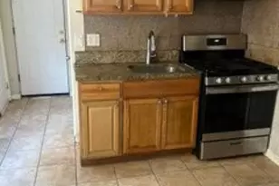331 Watson Ave, Perth Amboy, NJ 08861 - Photo 7