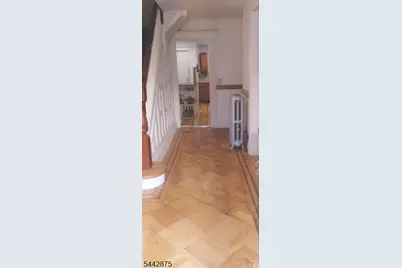 46 Sanford St, East Orange, NJ 07018 - Photo 5