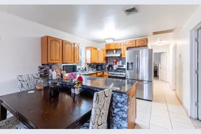 363 Summer St, Paterson, NJ 07501 - Photo 13