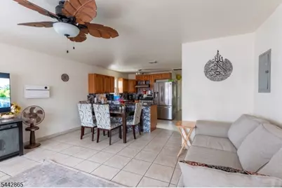 363 Summer St, Paterson, NJ 07501 - Photo 11