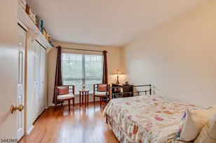 76 Clay St, North Brunswick Township, NJ 08902 - Photo 19