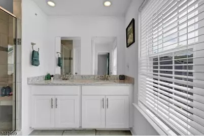 6 Martin Pl, Morris Plains, NJ 07950 - Photo 37