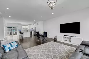 6 Martin Pl, Morris Plains, NJ 07950 - Photo 29