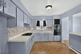 1755 Winfield St Apt, Rahway, NJ 07065 - Photo 15