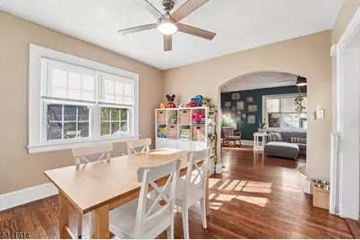 75 Rollinson St, West Orange Township, NJ 07052 - Photo 9
