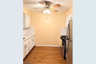 64 Dayton Ct #205, Independence Township, NJ 07840 - Photo 3