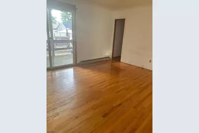 17 Pettit St, Bloomfield, NJ 07003 - Photo 5