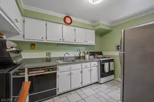 1255A Valley Rd, Wayne Twp., NJ 07470 - Photo 11