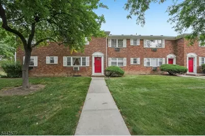1255A Valley Rd #A, Wayne Twp., NJ 07470 - Photo 1