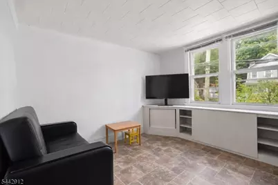 191 Brown Ave, Prospect Park, NJ 07508 - Photo 11