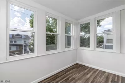 188 N 15th St, Bloomfield Twp., NJ 07003 - Photo 13
