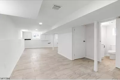 188 N 15th St, Bloomfield Twp., NJ 07003 - Photo 21
