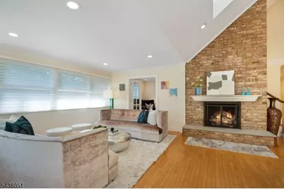 14 Denman Ct, Millburn Twp., NJ 07078 - Photo 15