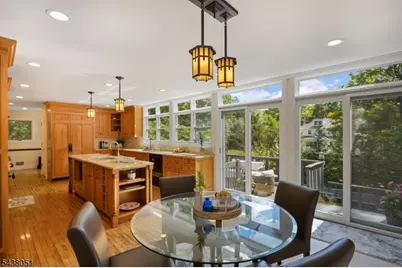 14 Denman Ct, Millburn Twp., NJ 07078 - Photo 13