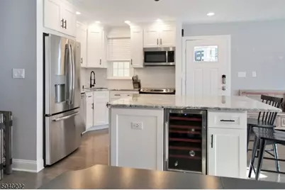 2 Brandywyne Dr, Florham Park, NJ 07932 - Photo 11