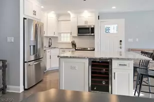 2 Brandywyne Dr, Florham Park, NJ 07932 - Photo 11