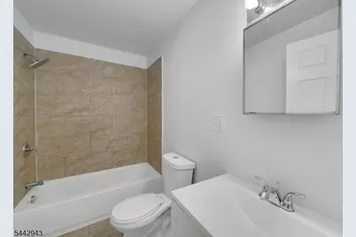 349 Osborne Ter #1, Newark, NJ 07112 - Photo 7