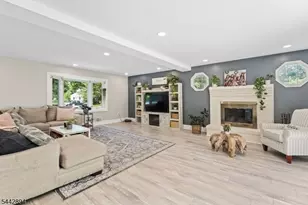 400 Ernest Dr, Hillsborough Township, NJ 08844 - Photo 5