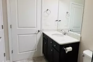 907 Greenland Square, Highland Park, NJ 08904 - Photo 19