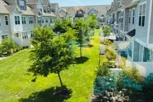 907 Greenland Square, Highland Park, NJ 08904 - Photo 31