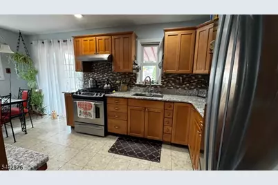73 Hagaman St, Carteret, NJ 07008 - Photo 9