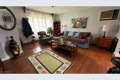 73 Hagaman St, Carteret, NJ 07008 - Photo 5