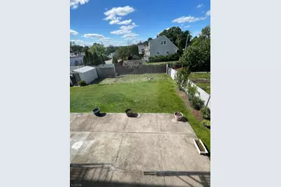 17B Garden Dr, Elmwood Park, NJ 07407 - Photo 35