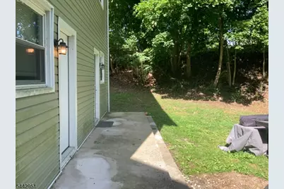 16 Wishing Well Rd #1, Hamburg, NJ 07419 - Photo 25