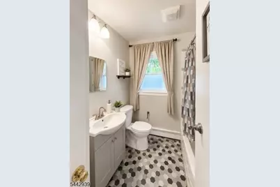 207 Platt Ave, Wrightstown Boro, NJ 08562 - Photo 5