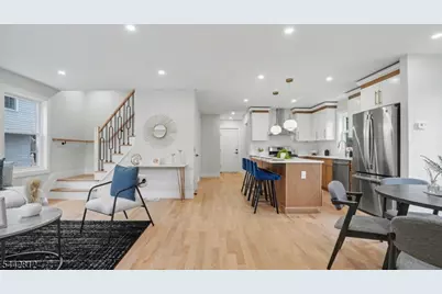 209 Columbia Ave, Cranford Township, NJ 07016 - Photo 9