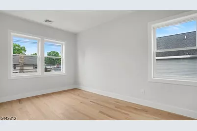 209 Columbia Ave, Cranford Township, NJ 07016 - Photo 21