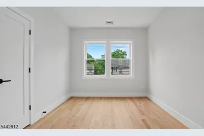 209 Columbia Ave, Cranford Township, NJ 07016 - Photo 23