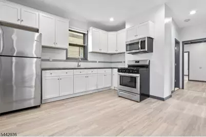 211 N 13th St #2, Newark, NJ 07107 - Photo 3